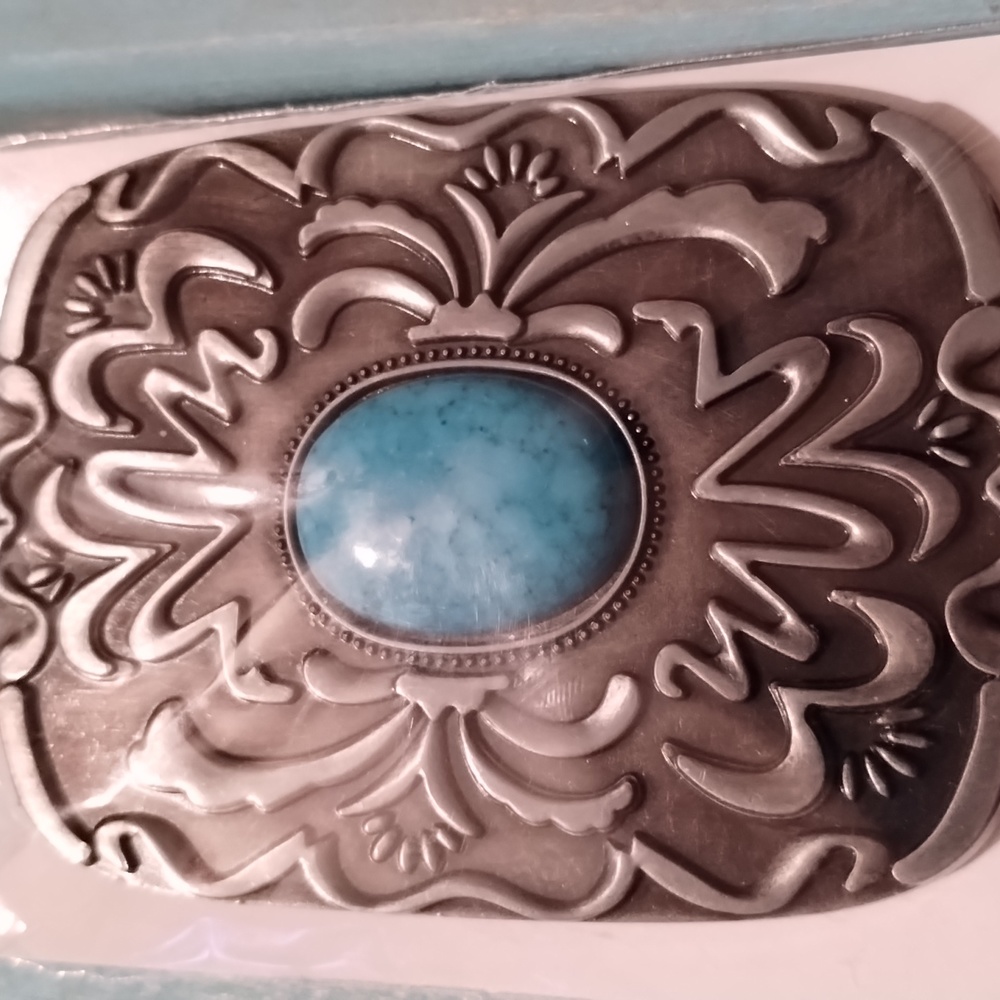 Belt buckles